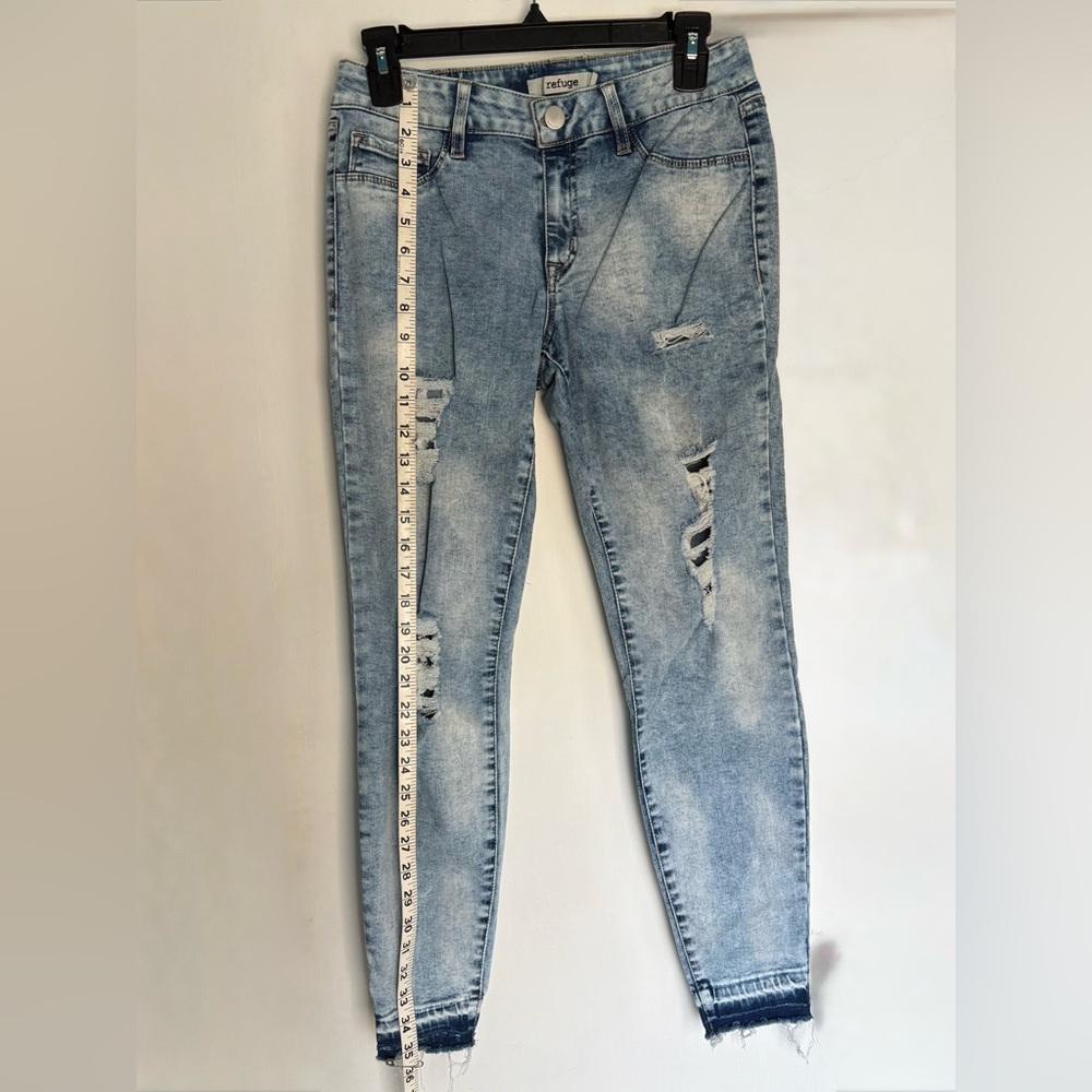Refuge Light Blue Distressed Skinny Jeans